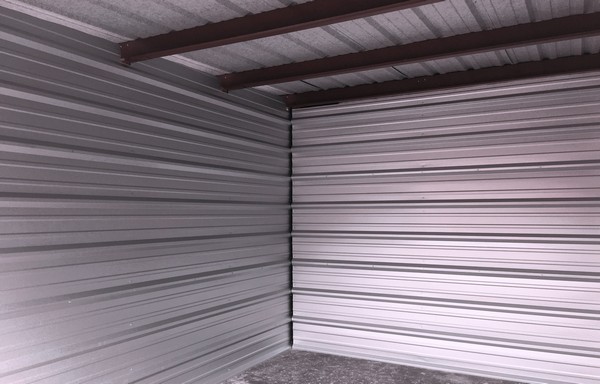 Modern Lacey small space storage in WA near 98503